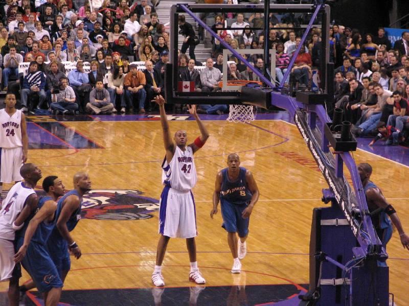 Raptors - 02.04.2005 335.jpg